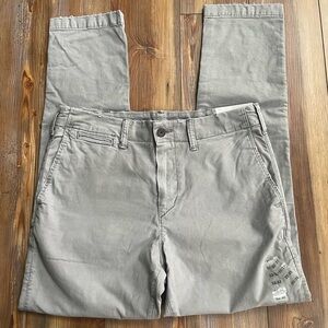 American Eagle Slim Lived In Khakis